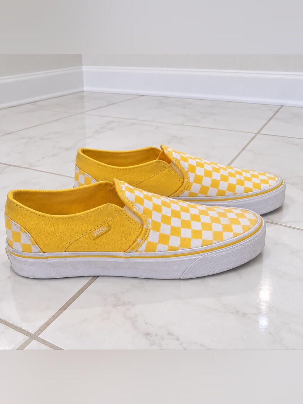 VANS Checkerboard Slip-On in Yellow and White. Great Condition.